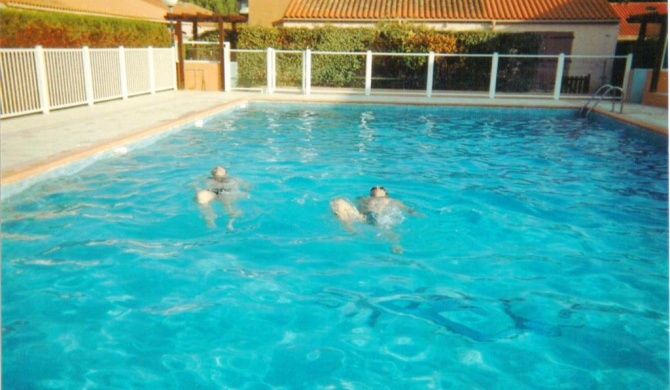 Maison de 2 chambres a Argeles sur Mer a 400 m de la plage avec piscine partagee et terrasse