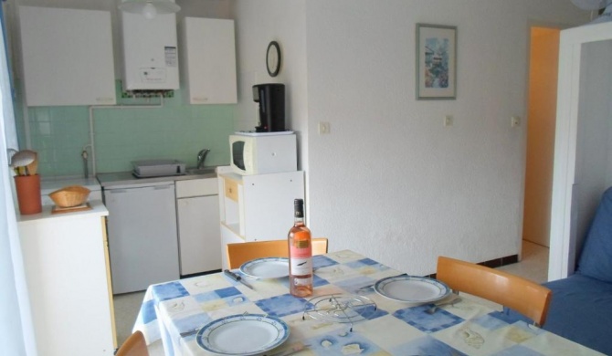 Studio Balaruc-les-Bains, 1 pièce, 4 personnes - FR-1-503-23