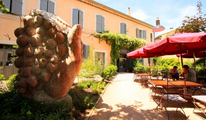 Logis Hotel - Restaurant La Marbrerie