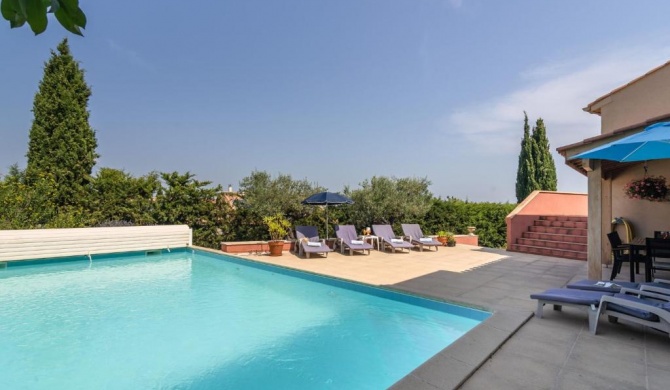 Serene Villa in Caunes Minervois with Private Pool