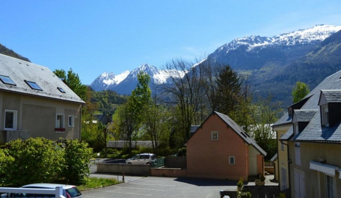 Appartement Esquièze-Sère, 3 pièces, 7 personnes - FR-1-402-36