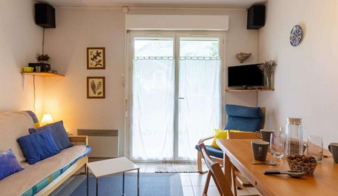 Appartement Esquièze-Sère, 3 pièces, 6 personnes - FR-1-402-98